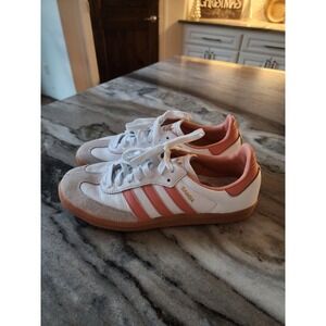 adidas Women's Sneakers White and Pink